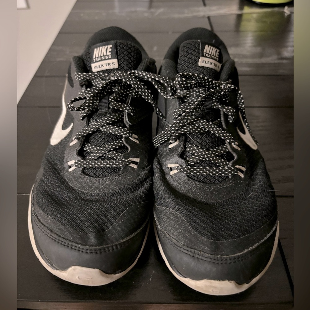Nike Training Flex Shoes Size 7.5
